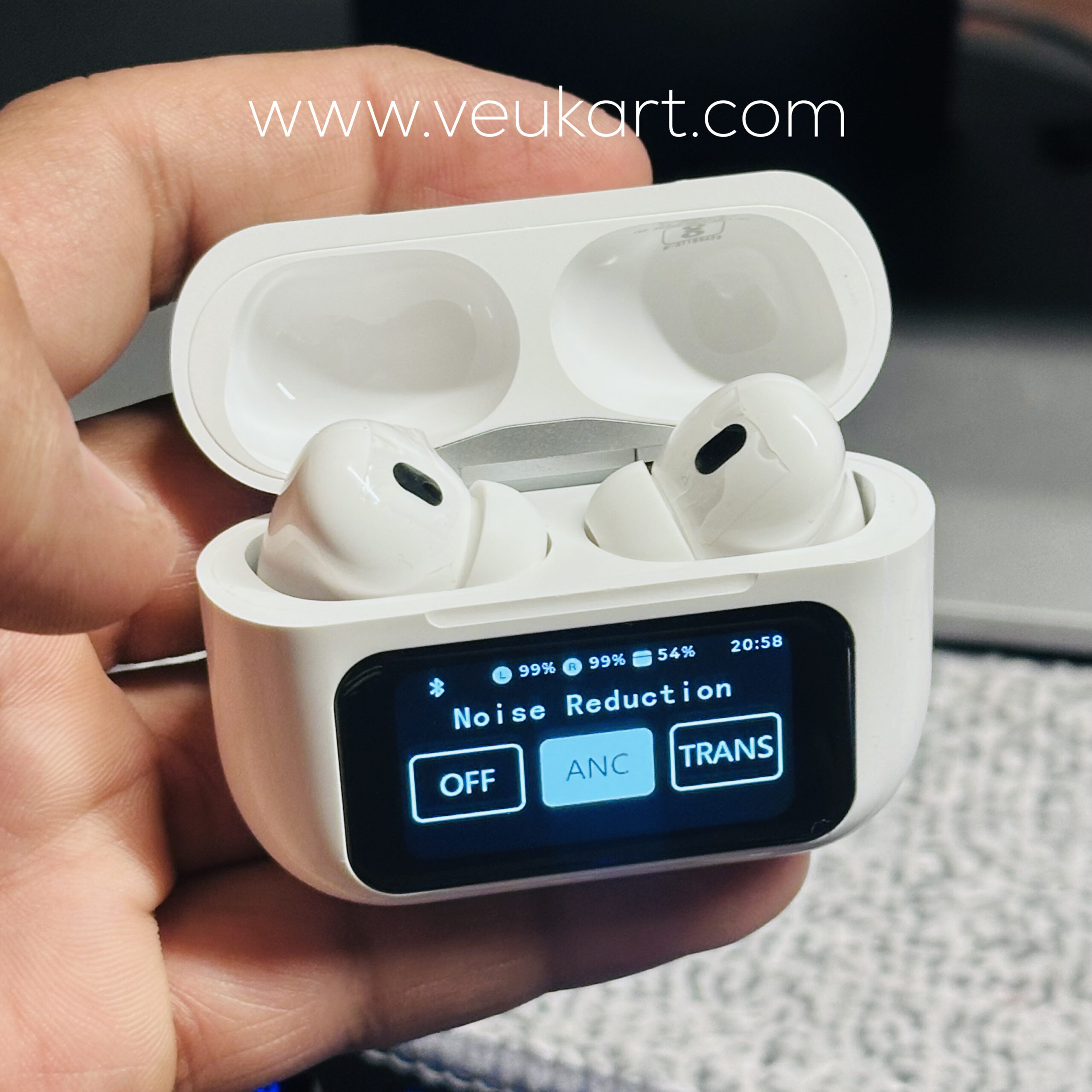 Airpods Pro Plus with screen_02